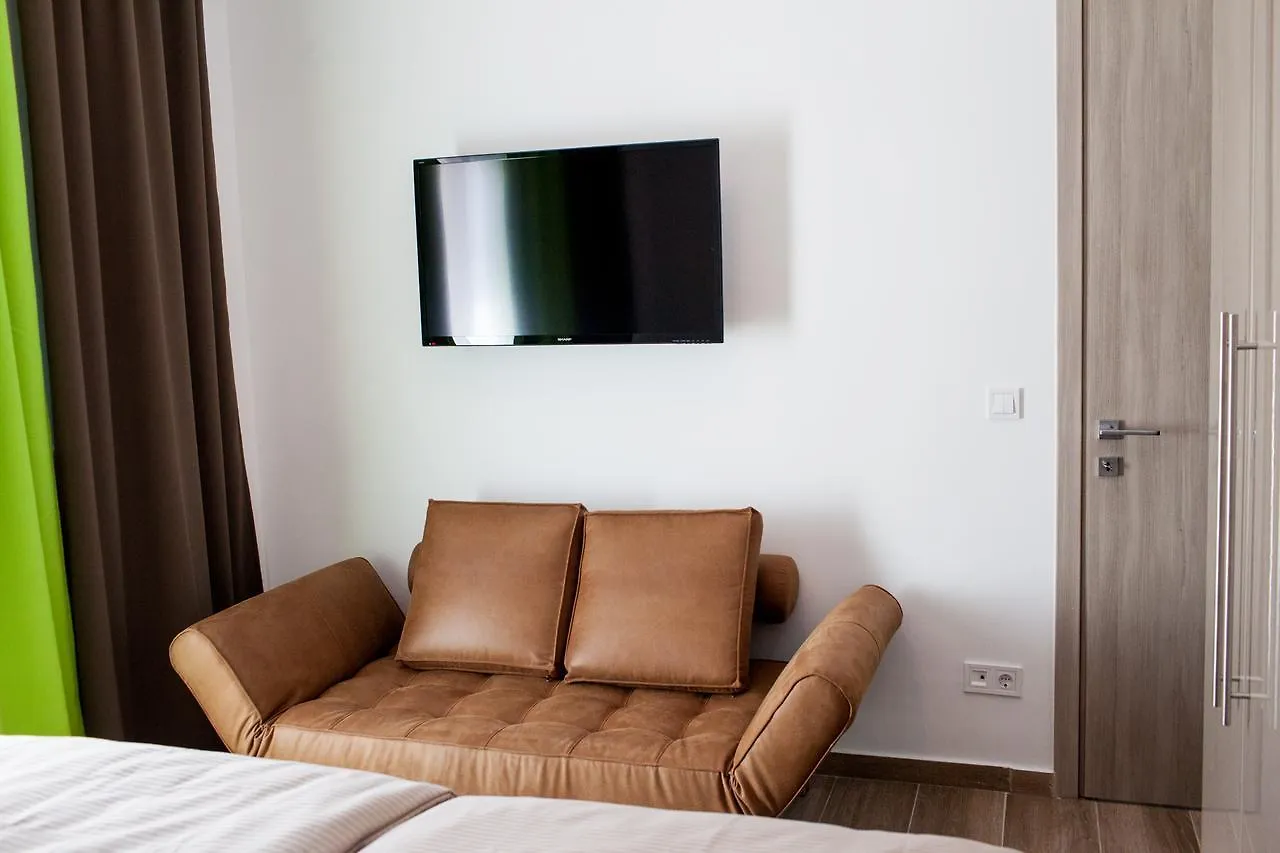 Laura Lifestyle And History Apartment Thessaloniki